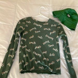 Forever 21, long sleeve shirt with words